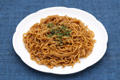 焼きそばに具が必要という常識を疑え