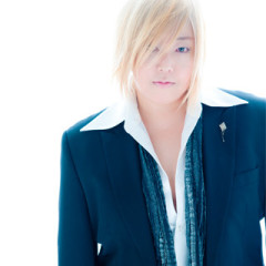 緒方恵美「初代遊戯の声優は私なんですけど？？？」