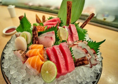 刺身をおかずに白米を食えるやつがおるらしいぞ…