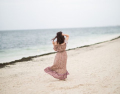 好きだった人が酷い状況で見ていられない。こんな事になるなら二人が結婚する前にお酒で潰して略奪した方がよかったの…….？