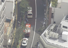【通り魔】JR板橋駅近くで女が刃物を振り回し2人が胸を刺される事件発生・・・