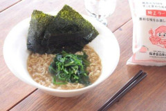【朗報】家系ラーメンのほうれん草は、おいしいｗｗｗｗｗｗｗｗｗｗ