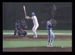 韓国人「昭和の日本プロ野球で見つかった衝撃的なシーンがこちら」→「今では見られない過激さ‥（ﾌﾞﾙﾌﾞﾙ」