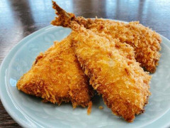 【爆笑】揚げたてのアジフライさん「僕はもうトンカツを超えてしまったんです…」ｗｗｗｗｗｗｗｗｗｗ