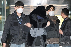【悲報】韓国の裁判所、酔っ払い運転で日本人観光客をひき●した犯人に懲役5年の甘々判決　韓国人「日本は怒るだろうな…」