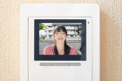 不動産女「（ピンポーン）すみませんここ一体を管理している不動産会社なのですが……」俺「ここの物件の管理会社ですか･････？」⇒！！