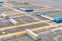 【画像】駐車場でこの停め方するよな→ｗｗｗｗｗｗｗｗｗｗｗｗ
