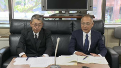 【悲報】赤い羽根募金「ごめん、1億8000万円着服してたけど、もう7000万円着服してたわ。でも引き続き募金よろ」