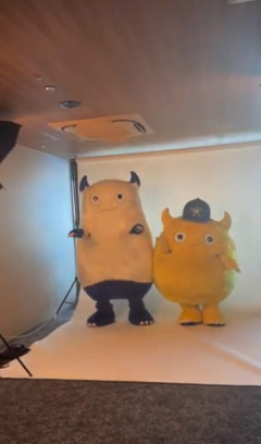 DeNA・BART＆CHAPYがモデルデビュー！？「BAILA」11月号に登場！