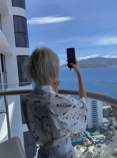【画像】女さん、とんでもない浴衣を着てしまう
