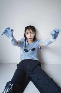 日向坂46大野愛実、“世界征服”グラビアで魅了　日向坂愛を広める侵略者に？