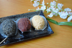 【悲報】和菓子、やっぱり誰も食べてない