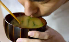 結婚したてのアラサー男 。1つ下の妻は美人で賢いんだけどたまに優しくない時がある。例えば・・・