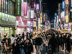 10万円で韓国旅行に行くかガチ悩みしてるんやが…