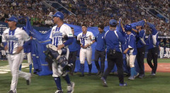 DeNA相川監督、松尾汐恩の現状を明かす　横浜市内の病院で検査を実施　ベンチでは自ら「まだいけます」との声も