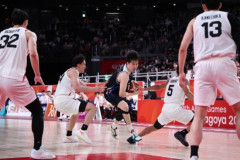 韓国人「バスケ日本代表が97対78で中国に圧勝し決勝進出！決勝は史上初の日韓戦へ」→「これは運命的戦いになる‥（ﾌﾞﾙﾌﾞﾙ」