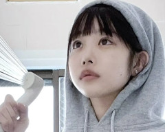 【悲報】志水彩乃ことあのちゃん(29)、ロリすぎな服が似合いまくってしまう