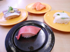 【悲報】ワイ、スシローでショックのあまり震える