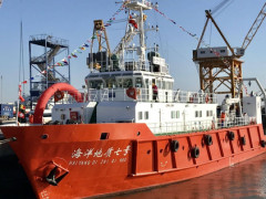 【悲報】尖閣・久場島沖の日本EEZに中国調査船2隻が侵入、ワイヤを海中にぶち込む