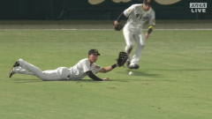 阪神・立石、致命的な落球