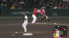 【阪神対広島22回戦】広島、8回表1アウト二三塁から坂倉が2点タイムリー！リードを4点に広げる！！！！！！！