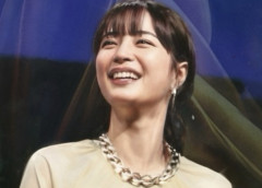 【画像】広瀬すずさん、いやらしい姿を披露してしまう・・・