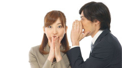 憧れの上司にLINEを聞かれたのに、焦って断ってしまったよ。