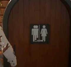 ウルヴァリンで変なトイレが発見される