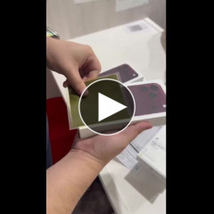 【悲報】転売ヤーさん、買い占めた新型iPhoneを店に持ち込むも中身が文鎮で詰むｗｗｗｗｗｗｗｗｗｗ