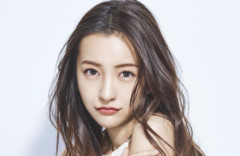 【画像】元AKB48・板野友美さん、「35歳で体重39キロ」の変わり果てた姿に心配の声が殺到…　「顔変わりすぎじゃない?」