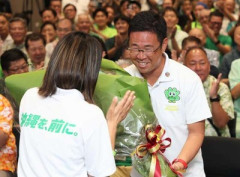 爆破、殺害予告のほか「事業所に危害」脅迫も　沖縄知事選で初当選の古謝氏に辞任要求