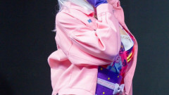 【画像】コスプレイヤー・えなこさん、TGSで披露した大胆衣装と攻めたポージングで会場を沸かせてしまうｗｗｗｗｗ