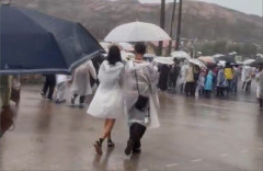台風でも混むディズニーランドｗｗｗｗｗｗｗｗｗｗ
