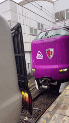 韓国人「海外で大きな話題となっている日本鉄道の美しい連結作業シーンがこちらです」→「正確無比な仕組みに驚き‥（ﾌﾞﾙﾌﾞﾙ」