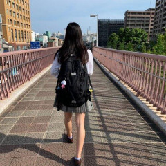 【困惑】干葉の女子高生さん、リュックにウンコを入れられ背負ったまま家に帰る・・・・・・・・・