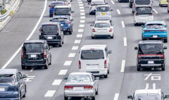 見かけるとファーｗてなる車4選「軽なのに白ナンバー」「水曜どうでしょうステッカー」「ベイビーインカー」「マツダ車全部」