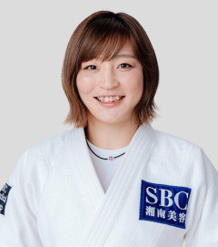 【悲報】柔道金メダリスト・角田夏実（34）「歯並び悪いのがずっとコンプレックス。海外選手はみんな綺麗」