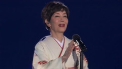 【悲報】戸田恵子さん、君が代斉唱。　→炎上