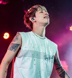 【悲報】ONE OK ROCKのTakaさん、エド・シーランを擁護して世界で炎上ｗｗｗｗｗｗｗｗｗｗ