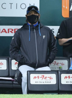 【日本ハム】新庄監督にささやかれる限界説　「優勝宣言」から一転、突きつけられた現実