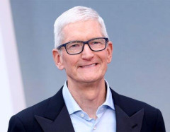 【悲報】Apple CEOさん「保護フィルム貼るやつ見ると鳥肌が立つ」wwwwwwwwww