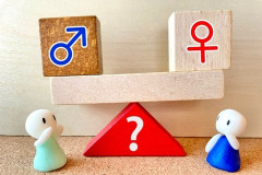 謎の勢力「女は感情的！男は論理的ッ！」←これ