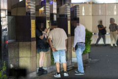 「日本人女性は外国人からすると“割安商品”」日本人男性は「立ちんぼ」との交渉でも断られ…　なぜ日本は「オワコン」化したのか
