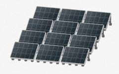 山を覆う大量の太陽光パネル　あれパネルの寿命が来たらどうなるの？