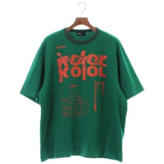 無地のカラーTシャツって何色もっとけばええんや？白と黒とあと何色？