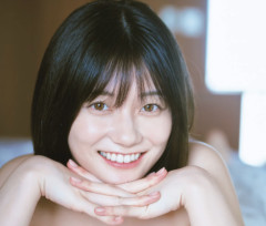 【画像】チビ男さん、瀬戸環奈(170cm)とのツーショットに備えてしまうwwww