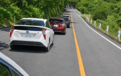 連休になると運転ドヘタな奴がそこら中に湧いてくる問題