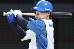 日本ハム5点差大逆転勝ち！中島卓也の引退試合に花を添える 18年のプロ生活に幕
