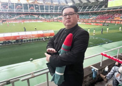 【画像】 名古屋アジア大会、とんでもないやつが現れるｗｗｗｗｗｗｗ