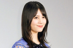 ＜日向坂46小坂菜緒＞「キレイ、カワイイ、オトナ」　秋色に身を包んだ“こさかな”　ブラウンコーデでファン魅了